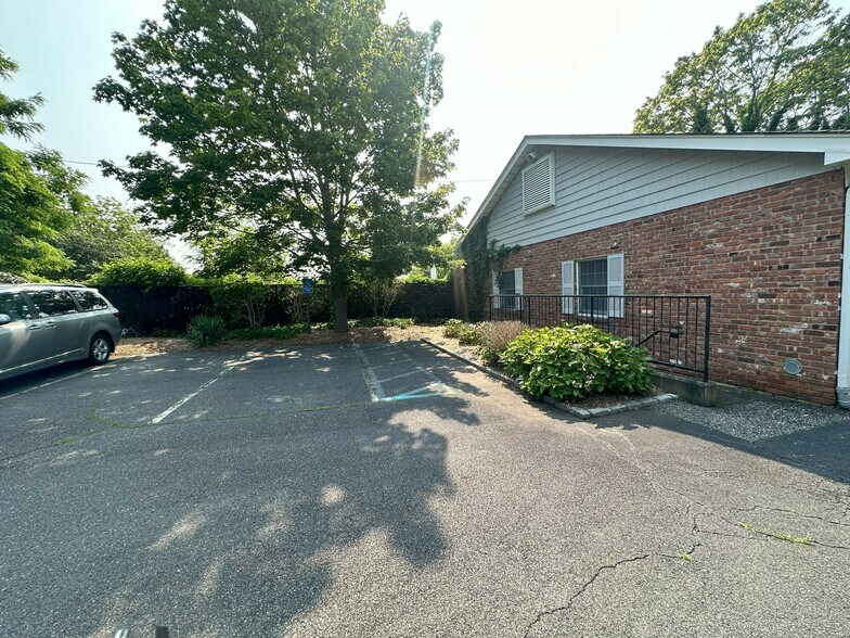 More Photos Of 445 Main St, Center Moriches Medical For Sale