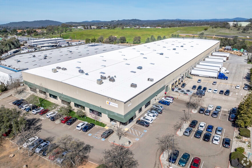 More Photos Of 12745 Earhart Ave, Auburn Distribution For Lease
