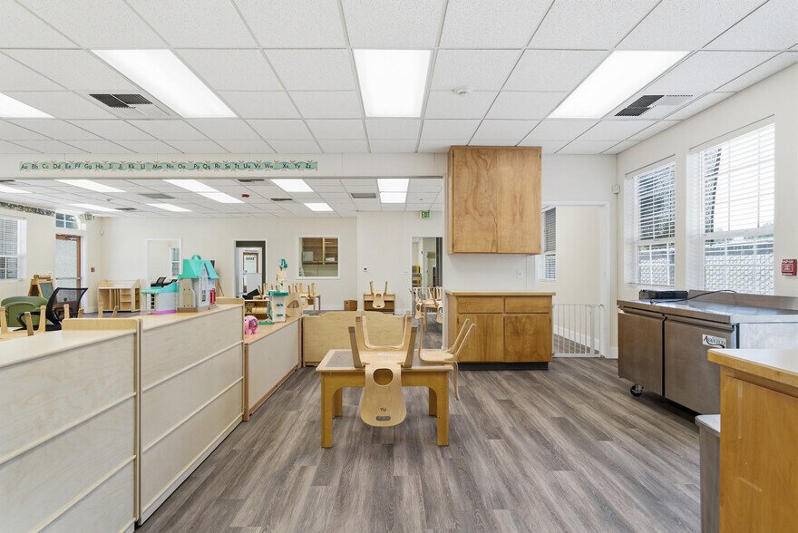 More Photos Of 2801 Godman Ave, Chico Office For Sale