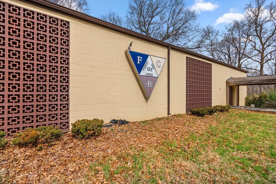 More Photos Of 11011 Game Preserve Rd, Gaithersburg Sorority Fraternity House For Sale