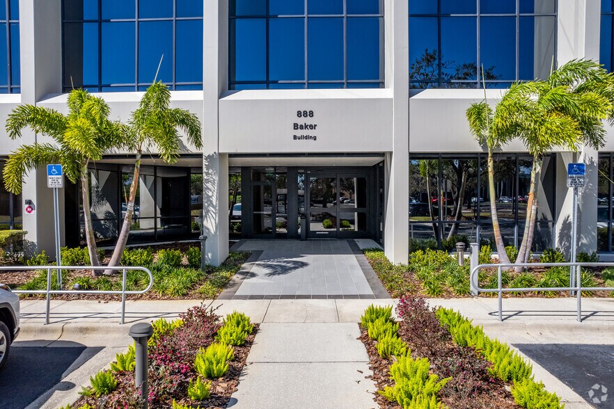 More Photos Of 9500 Koger Blvd N, Saint Petersburg Unknown For Lease