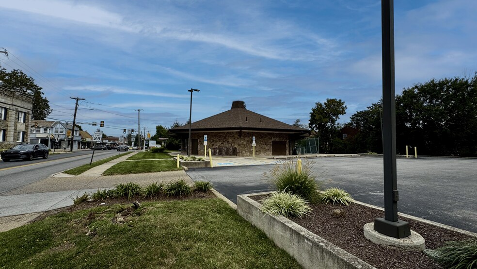 More Photos Of 3100 Garrett Rd, Drexel Hill General Retail For Sale