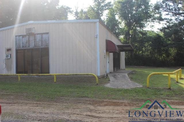 More Photos Of 8048 Hwy 729, Jefferson Warehouse For Sale