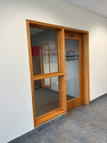 More Photos Of 2518 Superior Dr NW, Rochester Office For Lease
