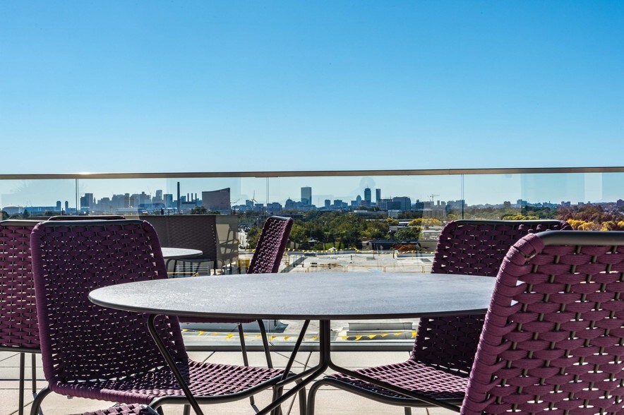 More Photos Of 190 Pleasant St, Malden Apartments For Lease