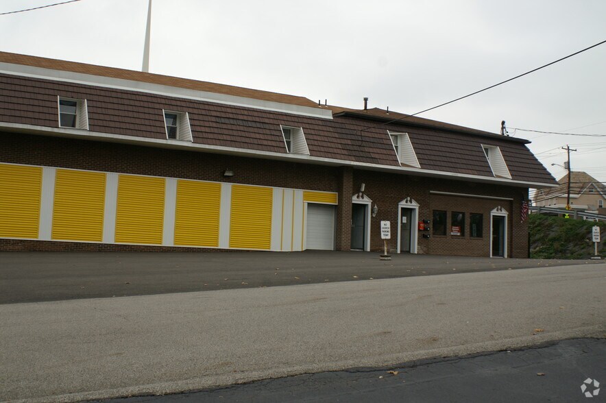 More Photos Of 329 Forest Grove Rd, Coraopolis Manufacturing For Lease