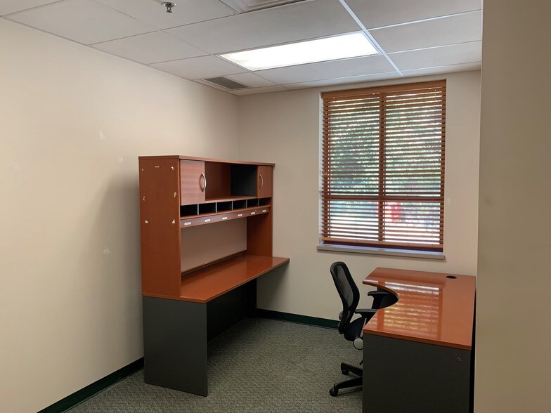More Photos Of 1 Veterans Way, Carnegie Office For Lease