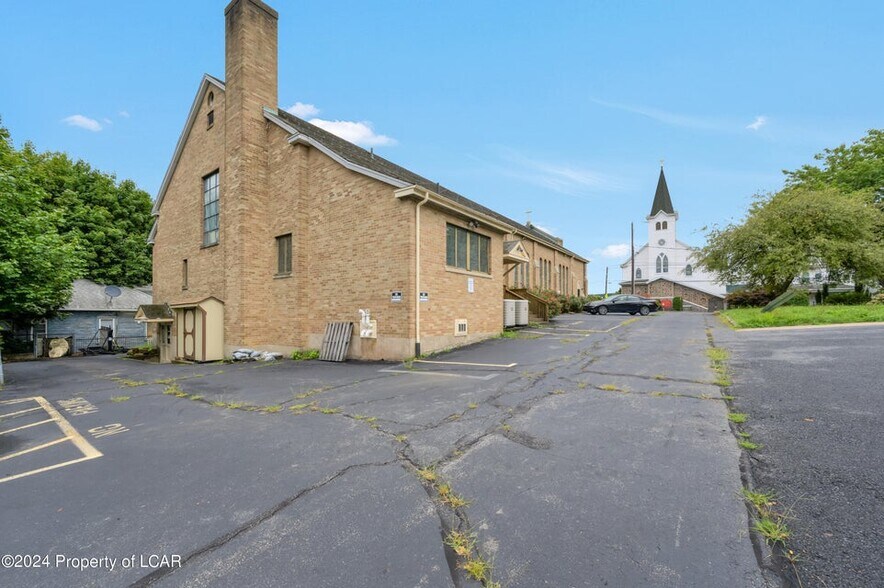 More Photos Of 668 N Main St, Wilkes Barre Religious Facility For Sale