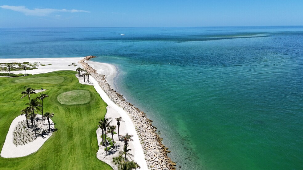 More Photos Of 5400 South Seas Plantation Rd, Captiva Hotel For Lease