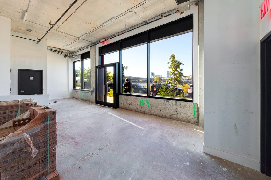 More Photos Of 40 Bruckner Blvd, Bronx Apartments For Lease