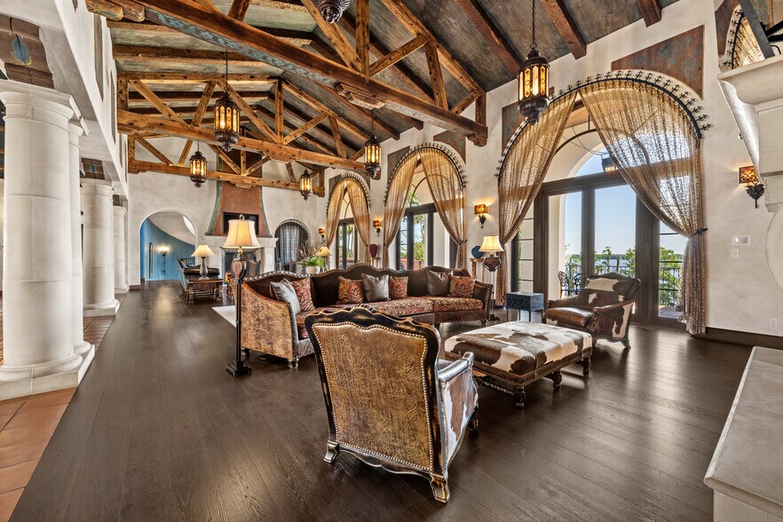 More Photos Of 11901 Fort King Hwy, Thonotosassa Winery Vineyard For Sale