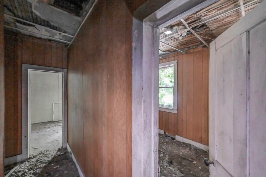 More Photos Of 317 S 10th Ave, Scranton Warehouse For Sale