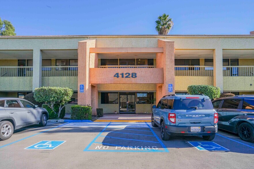 More Photos Of 4128 W Commonwealth Ave, Fullerton Office For Sale