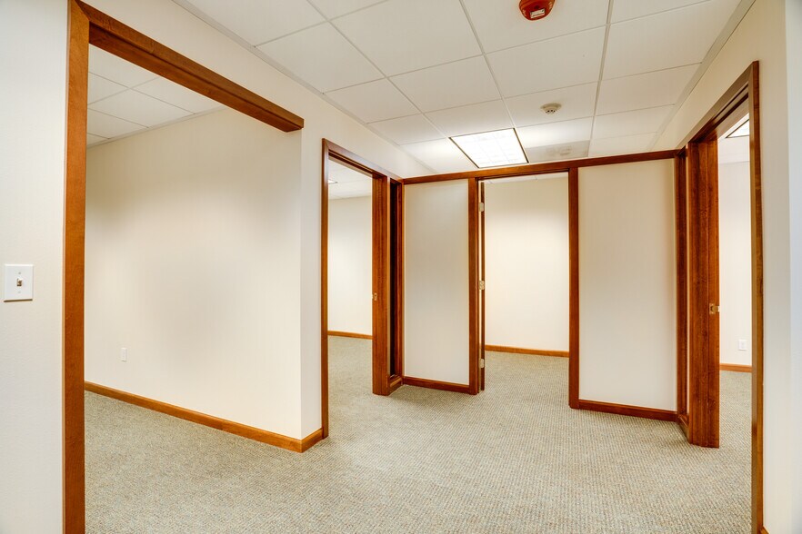 More Photos Of 705 S 9th St, Tacoma Office For Sale