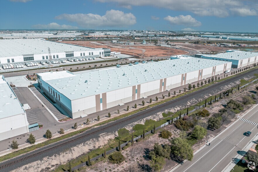 More Photos Of 5050 Yosemite Ave, Lathrop Industrial For Sale