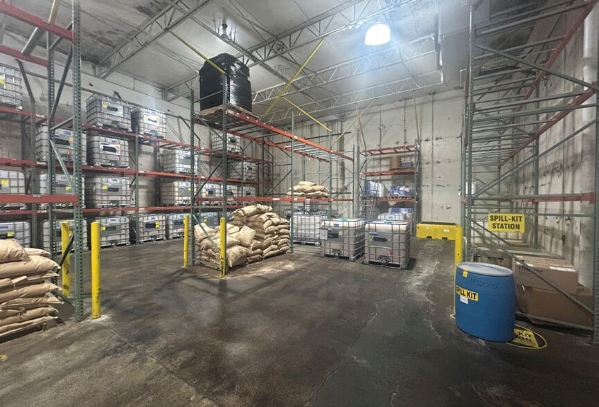 More Photos Of 420 Kessler Mill Rd, Salem Light Distribution For Sale