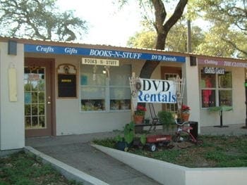 More Photos Of 10877 Park Road 37, Lakehills Storefront Retail Office For Lease