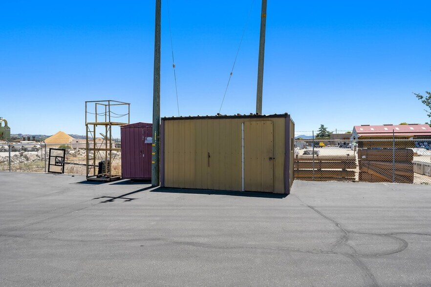More Photos Of 2320 Ramada Dr, Paso Robles Industrial For Lease
