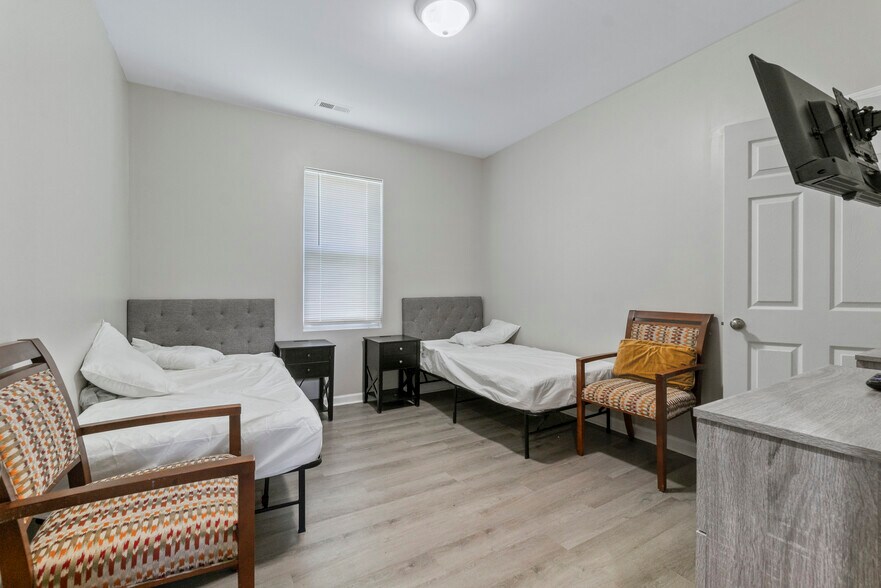 More Photos Of 3211 Batavia Ave, Baltimore Healthcare For Sale
