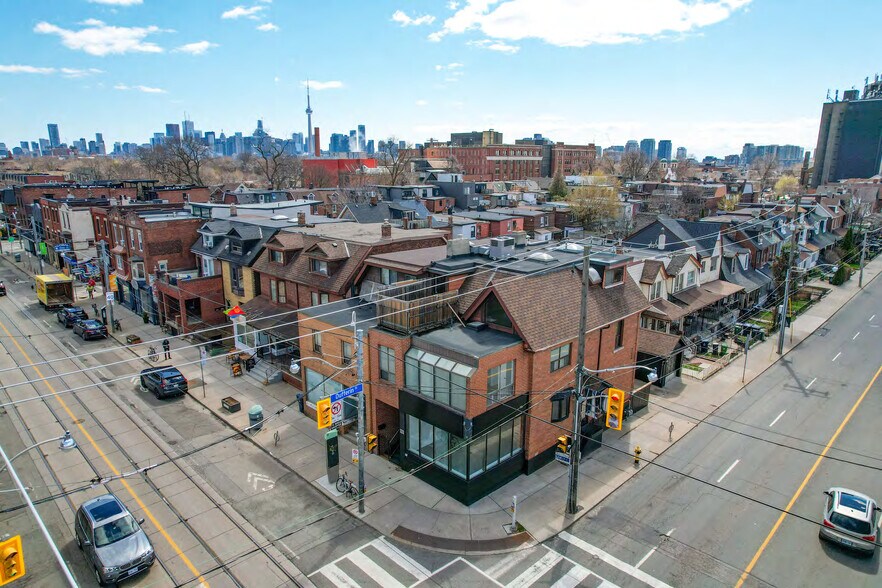 More Photos Of 1111 College St, Toronto Storefront Retail Residential For Sale
