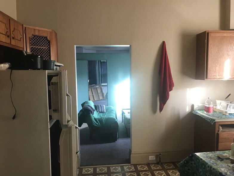 More Photos Of 815 McClure St, Munhall Apartments For Sale