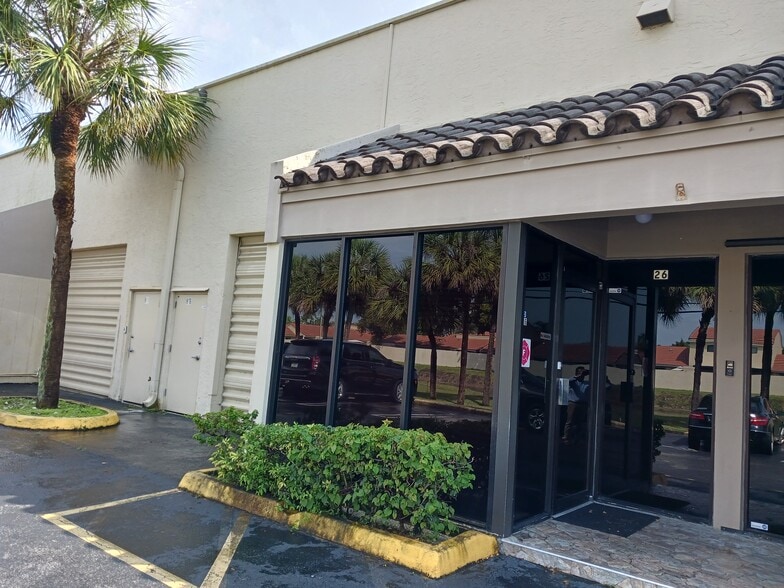 More Photos Of 6187 NW 167th St, Miami Lakes Office For Sale
