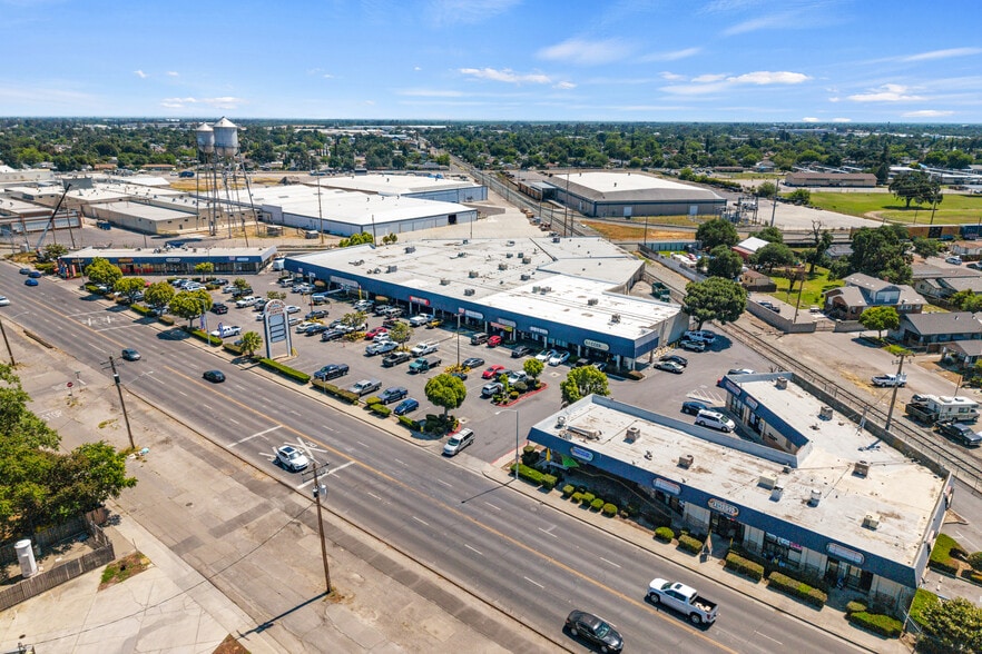 More Photos Of 1108-1140 Waterloo Rd, Stockton Unknown For Lease