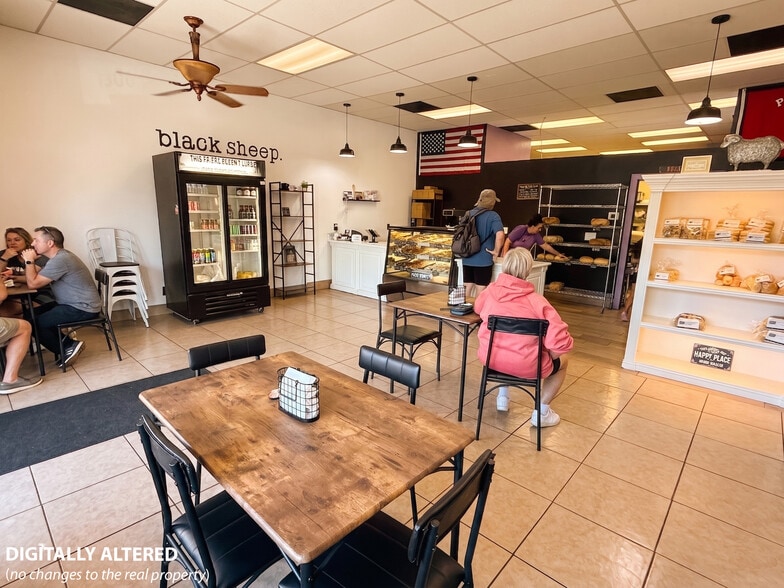 More Photos Of 1306 Pine St, Paso Robles Storefront For Sale