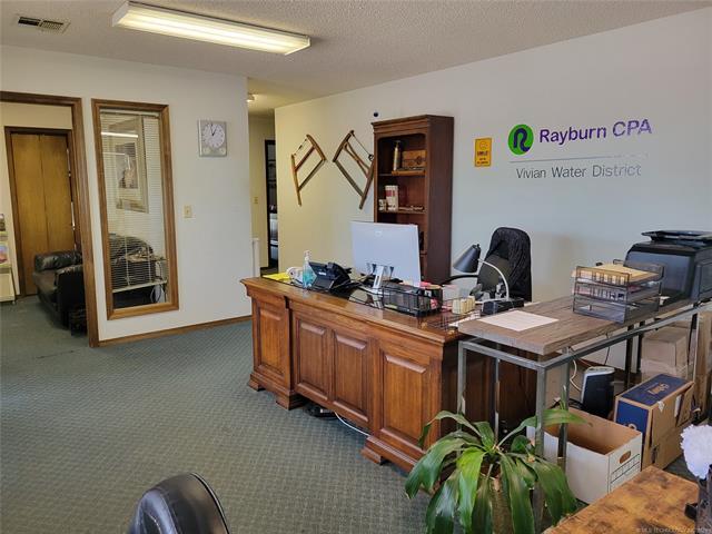 More Photos Of 300 S Main St, Eufaula Office For Sale