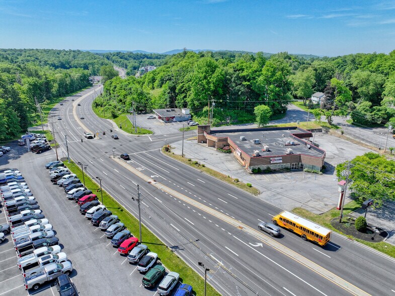 More Photos Of 2245 South Rd, Poughkeepsie Freestanding For Lease