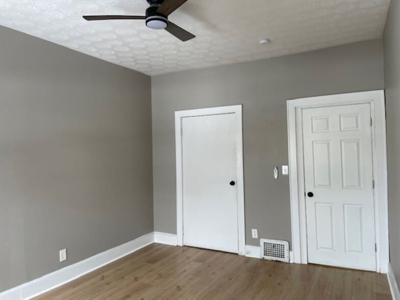 More Photos Of 957 E 143rd St, Cleveland Multifamily For Sale