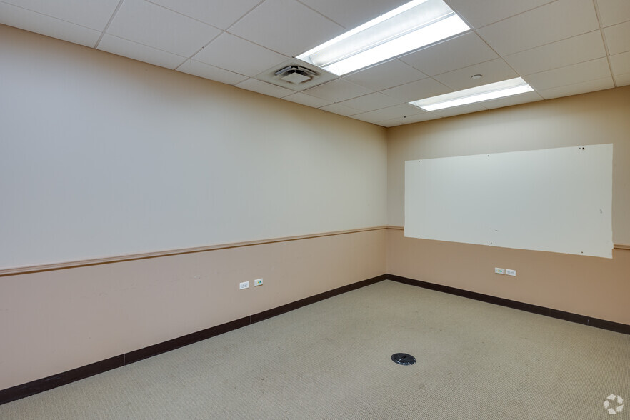 More Photos Of 120 Mountainview Blvd, Basking Ridge Office For Sale