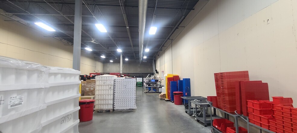 More Photos Of 2400 Pilot Knob Rd, Mendota Heights Light Manufacturing For Lease