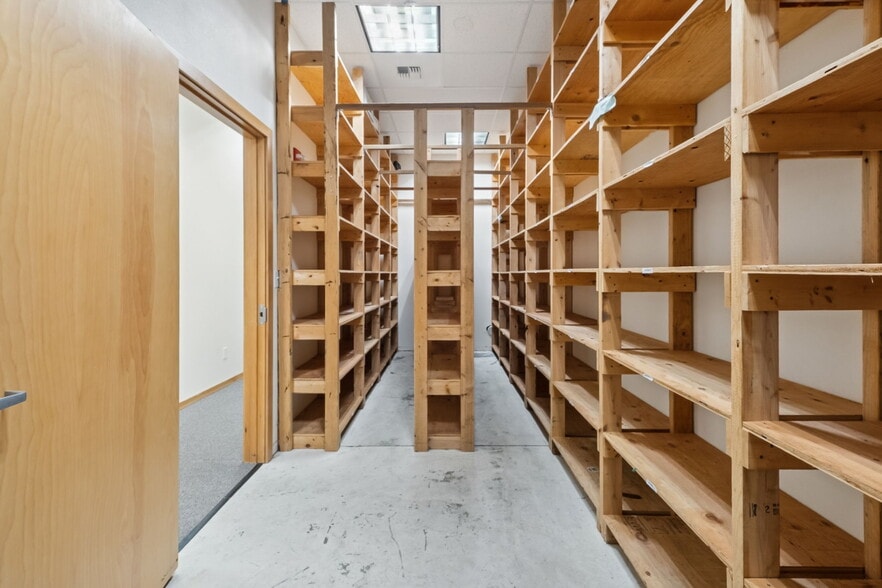 More Photos Of 612 S 227th St, Des Moines Apartments For Sale
