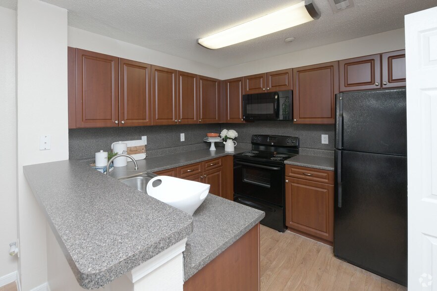More Photos Of 100 Elena St, Cranston Apartments For Sale