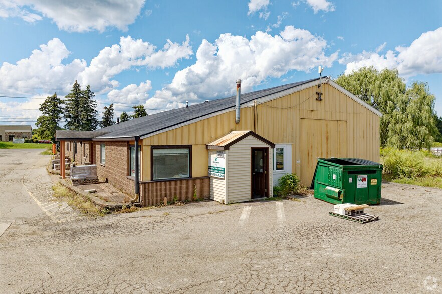 More Photos Of 735 Wangum Rd, Victor Unknown For Lease