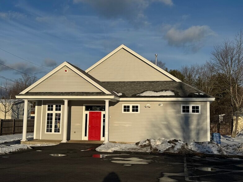 Primary Photo Of 78 Fisherville Rd, Concord Flex For Sale