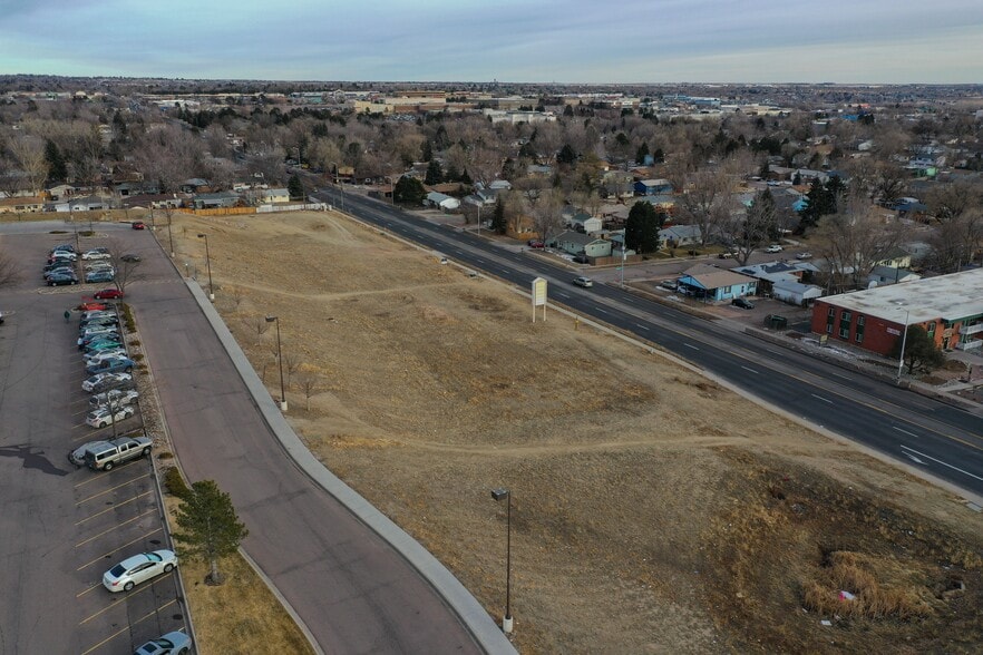 More Photos Of 1157-1237 N Circle Dr, Colorado Springs Freestanding For Lease