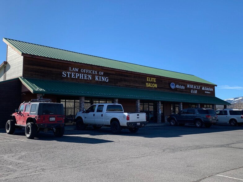 More Photos Of 2910-2920 Riverside Dr, Susanville General Retail For Lease