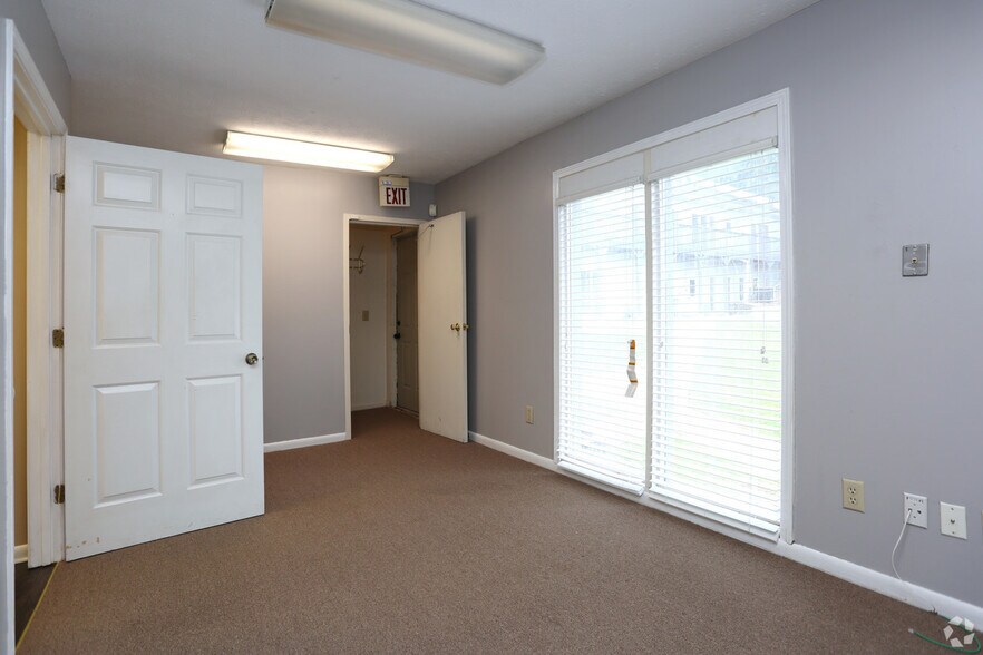 More Photos Of 1790 Mulkey Rd, Austell Medical For Lease