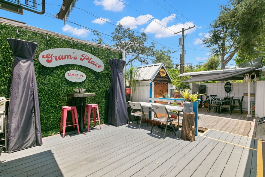 More Photos Of 3109 N Ola Ave, Tampa Hospitality For Sale
