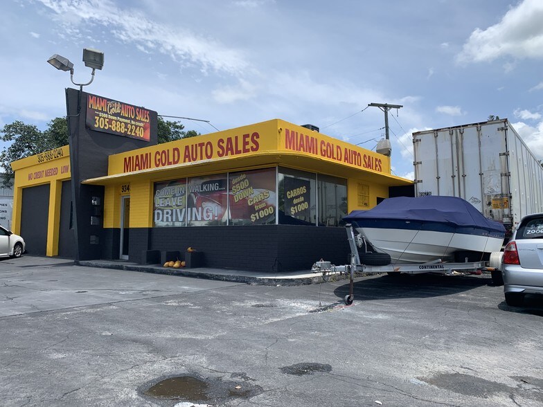 More Photos Of 9333 NW 27th Ave, Miami Auto Dealership For Sale