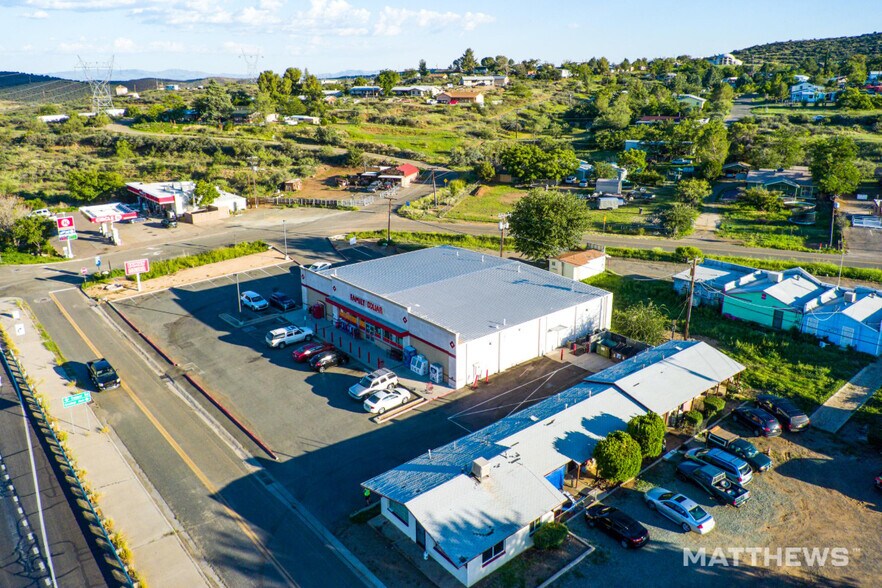 More Photos Of 10062 AZ-69, Mayer General Retail For Sale