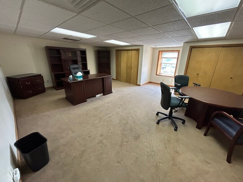 More Photos Of 198 George St, Beckley Research And Development For Sale