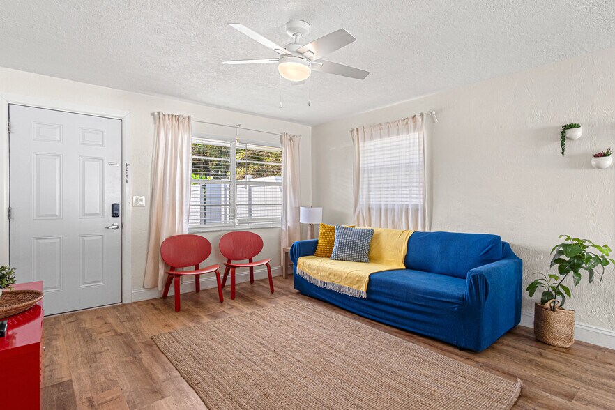 More Photos Of 5070 Orange Blvd, Port Orange Specialty For Sale