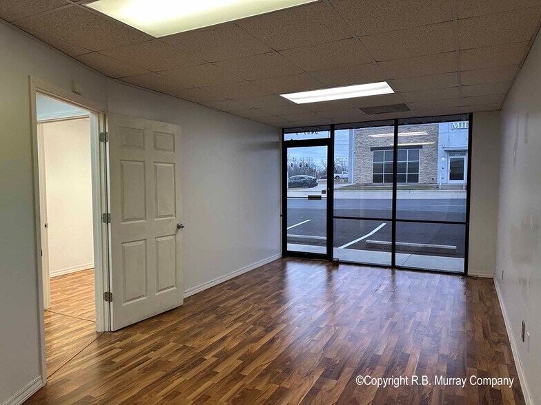 More Photos Of 5407 S Campbell Ave, Springfield General Retail For Lease