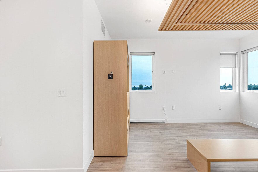 More Photos Of 3768 E Colorado Blvd, Pasadena Apartments For Lease