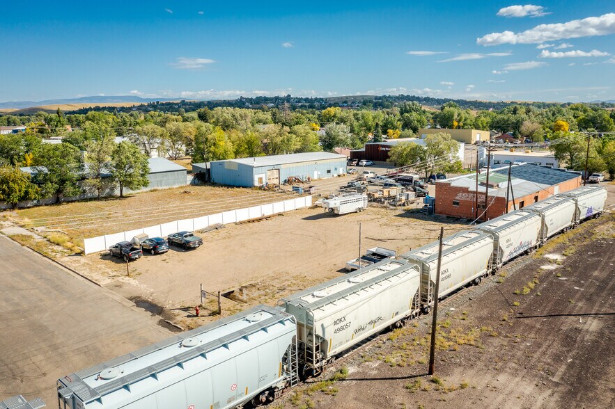 More Photos Of 308 Yampa Ave, Craig Industrial For Sale