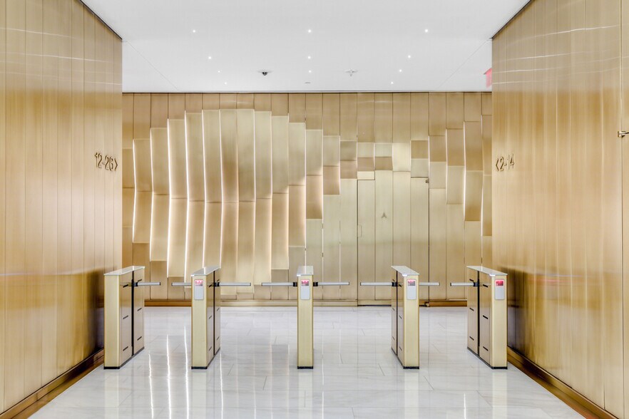 More Photos Of 3 Columbus Cir, New York Office For Lease