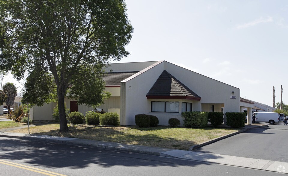 More Photos Of 1624 Fairgrounds Dr, Vallejo Unknown For Lease